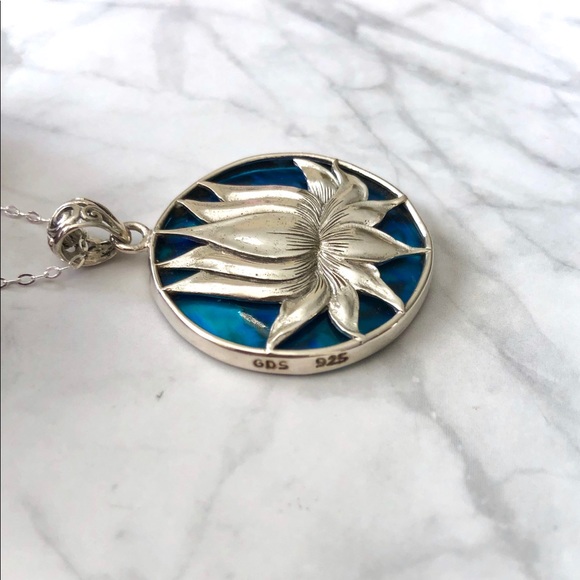 Sterling Silver Spiritual Lotus Pendant 💎✨ - Picture 5 of 6